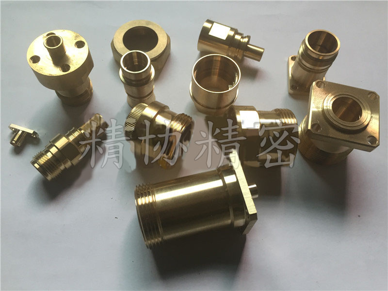 通訊設備麵板和接頭